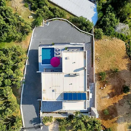 Astra Villa *