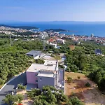 Vila Orion *