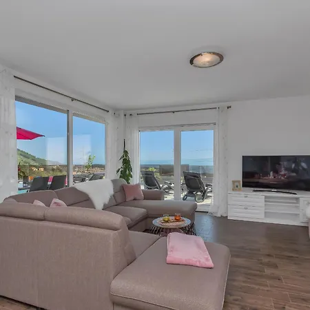 Orion Villa Makarska