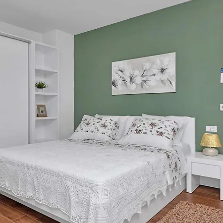 Astra Villa Makarska